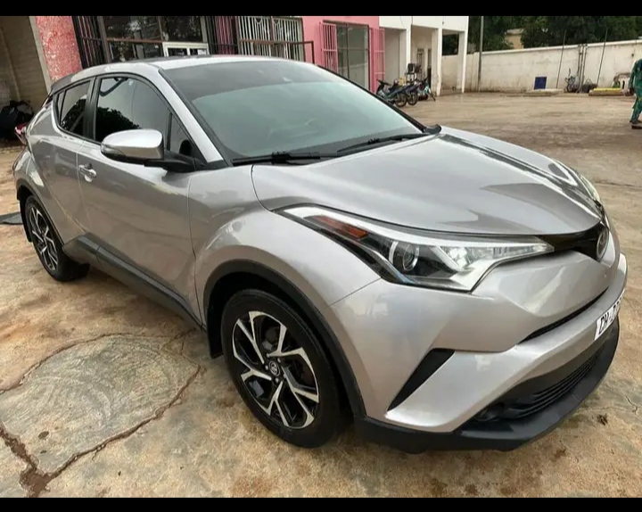 Toyota C-HR à vendre 