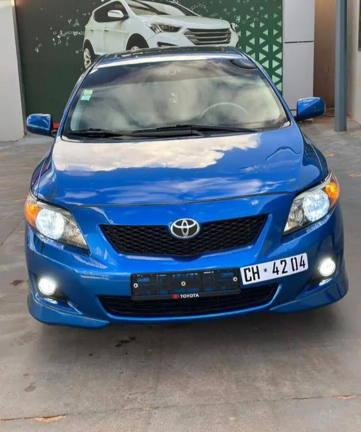 TOYOTA COROLLA S en vente 
