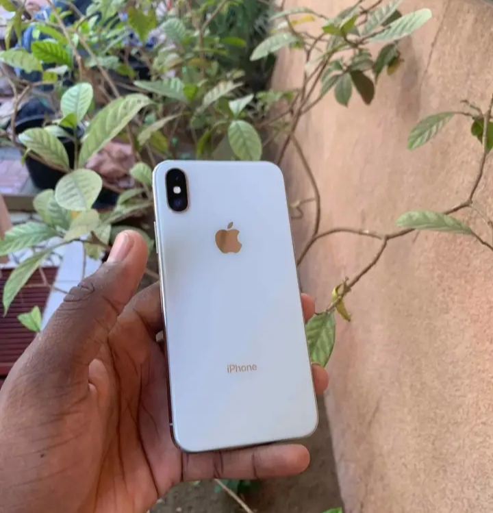 iPhone x simple en vente 